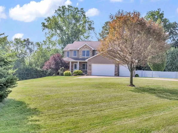 13045 116th Ave, Davenport, IA 52804