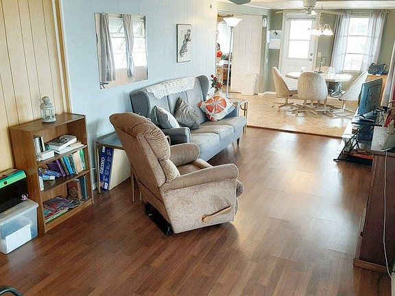 5th image of 4000 24th St N #251