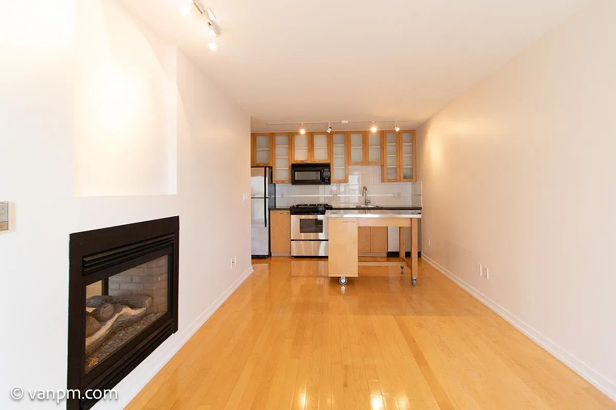 1 bed, 600 sqft, $2,700 — Photo 4