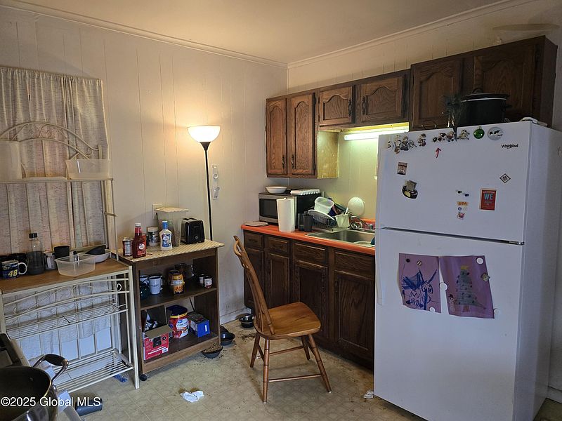 3rd image of 7 Fulton Street