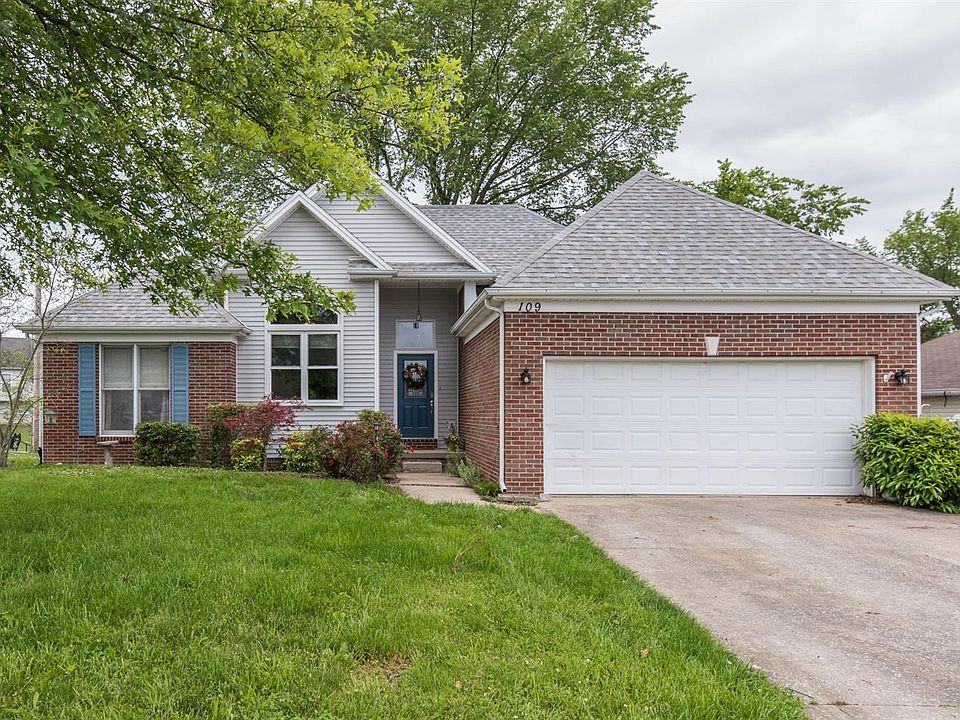1st image of 109 River Oak Dr