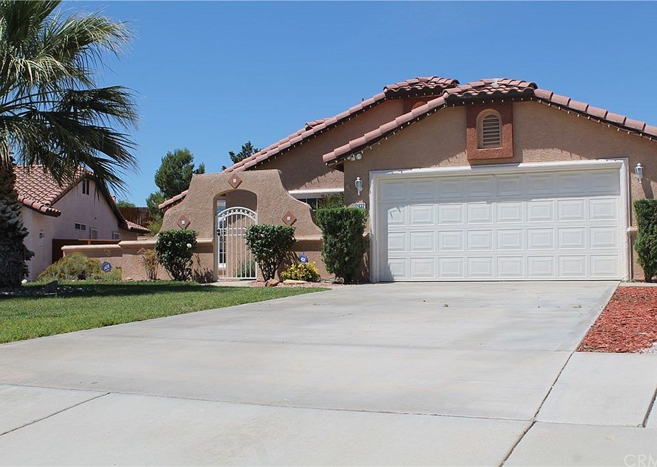 1st image of 12432 Parkwood Pl