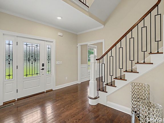 5th image of 73 Candlewood Road