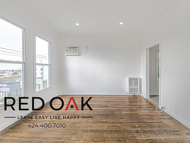 4811 Melrose Ave #205 — Photo 4