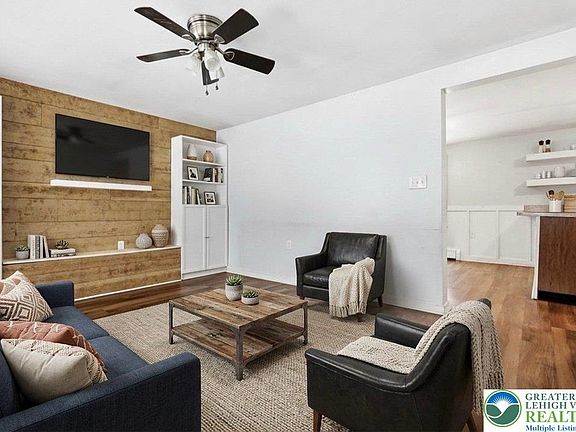 3rd image of 222 Cold Spring Dr