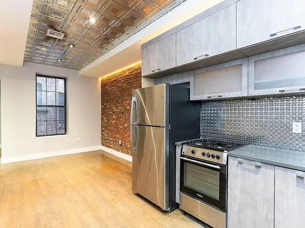 181 Eldert Street image 1 of 18