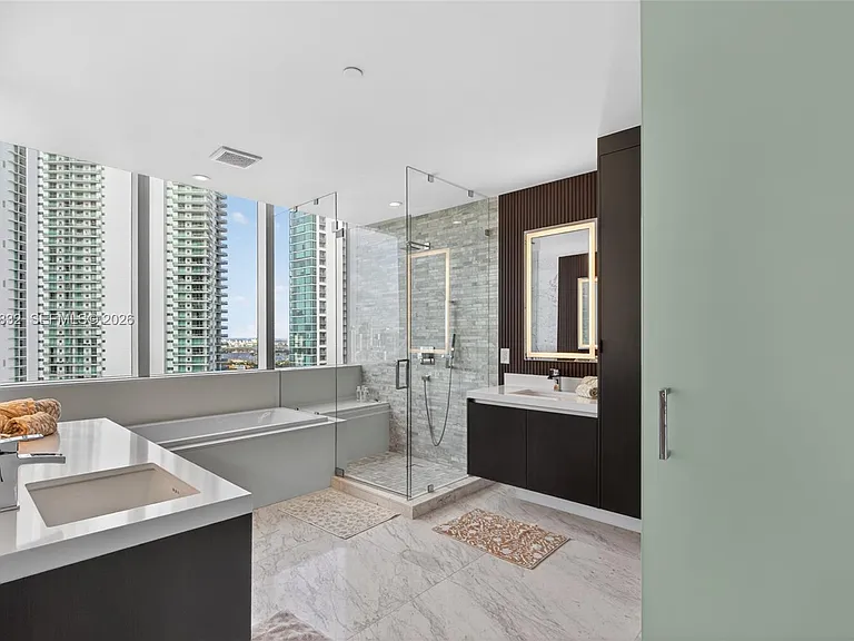 851 NE 1st Ave #3201 — Photo 16