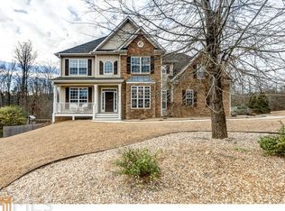 25 Barbara Ct, Fayetteville, GA 30215