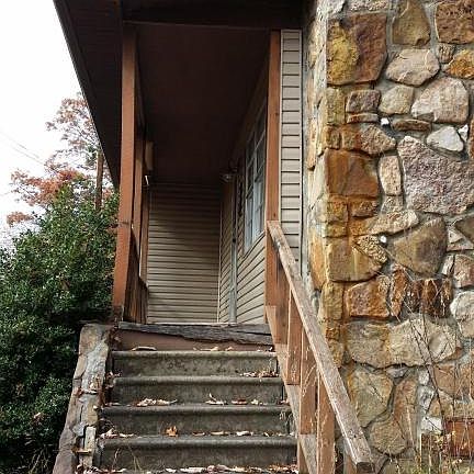 2nd image of 5947 S Circle Dr