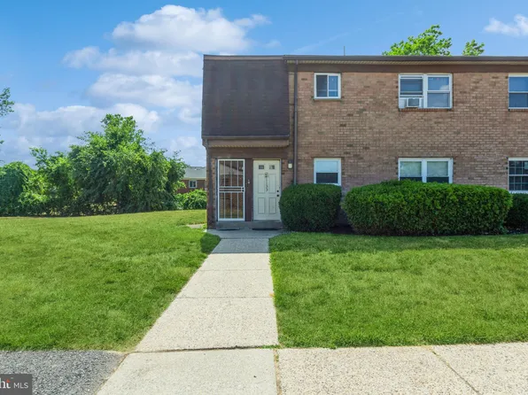 1134 Kaye Ct, Burlington Township, NJ 08016