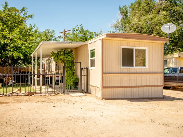 34220 Cheseboro Rd Space 16, Palmdale, CA 93552