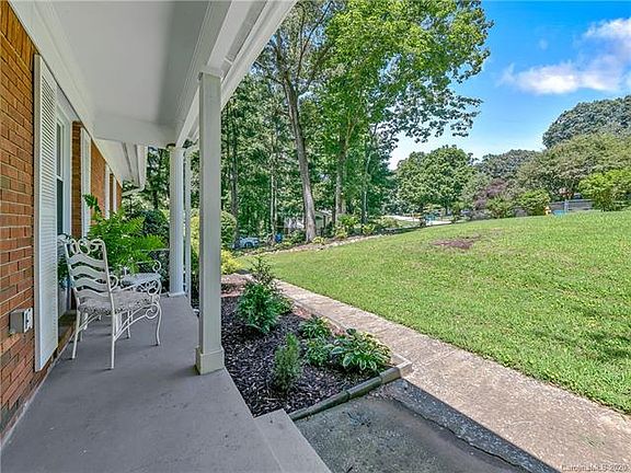 2nd image of 95 Botany Dr