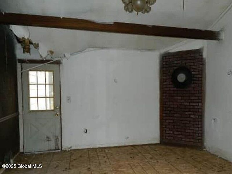3rd image of 270 N Seventh Street