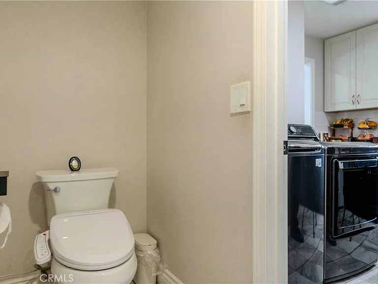 3809 Hanford Ave — Photo 29