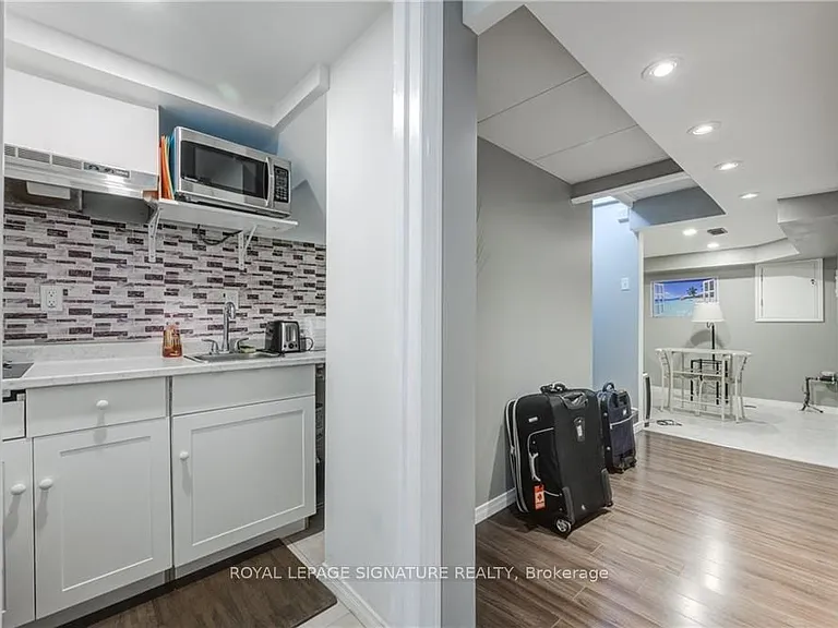 10 Keith Cres — Photo 26