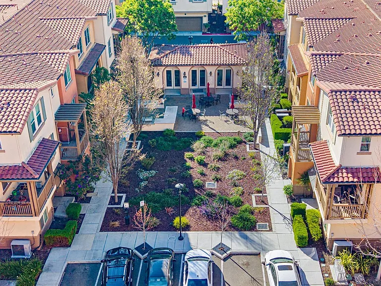 375 Santa Diana Ter — Photo 41