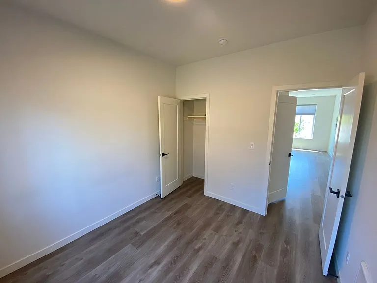 5571 NE Killingsworth St #B — Photo 16