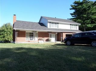 515 Country Club Rd, Lexington, MO 64067