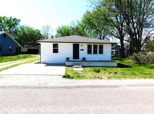 302 S Vine St, Holden, MO 64040