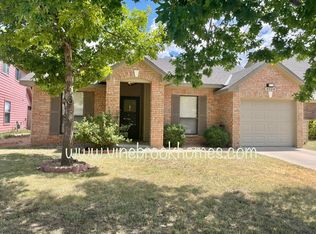 2139 Santa Ana Ct, Portales, NM 88130