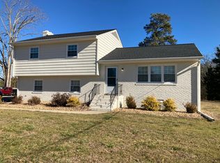 807 Old Hundred Rd, Midlothian, VA 23114