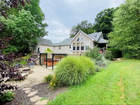 19334 State Route 327, Wellston, OH 45692