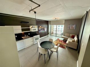 690 SW 1st Ct APT 1732, Miami, FL 33130