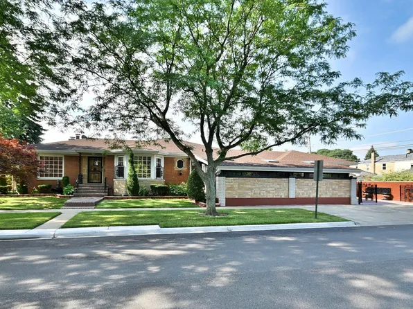 1846 N 77th Ct, Elmwood Park, IL 60707