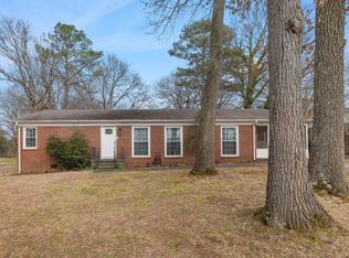 2332 McBurney Dr, Florence, AL 35630