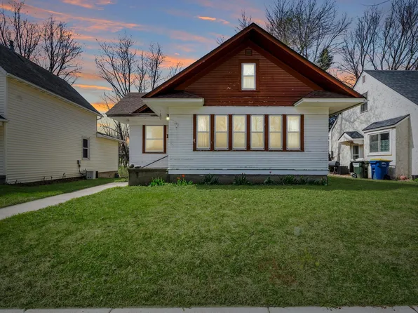 121 1st Ave SE, Lonsdale, MN 55046