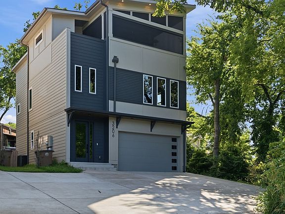 2nd image of 3206 Lincoln Ave