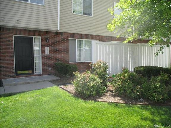 2nd image of 24005 Fairlane Blvd #140