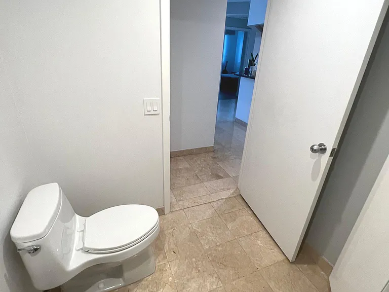 801 Brickell Key Blvd #1707 — Photo 34