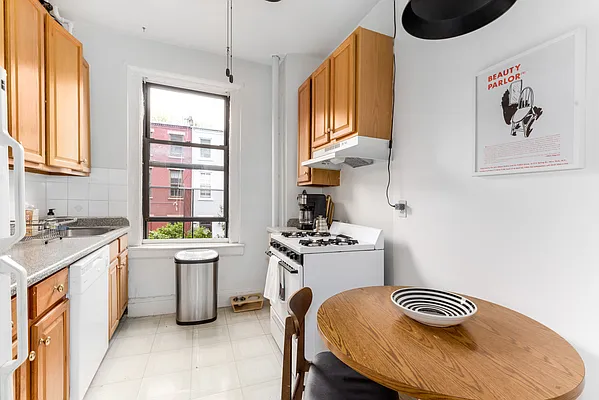 Rented by Douglas Elliman | media 8