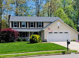 6335 Falling Brook Dr, Burke, VA 22015