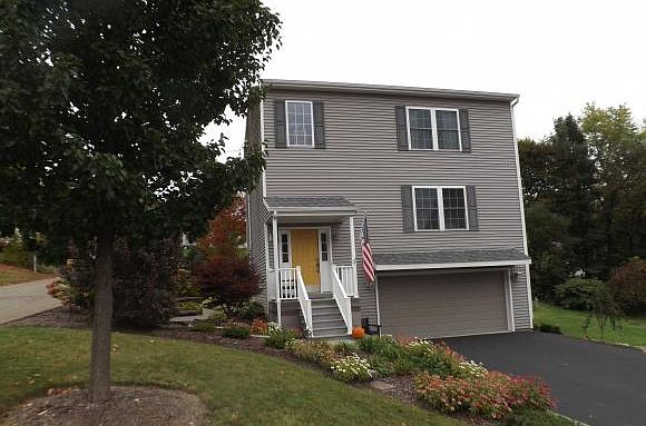 1st image of 28 N Louisa St
