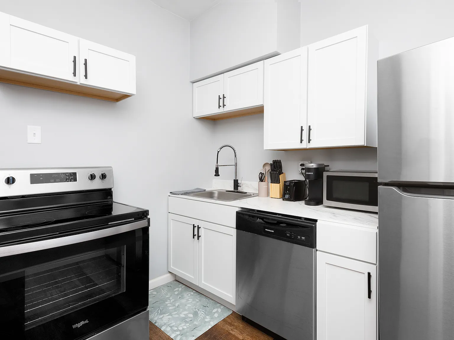1 bed, $2,350 — Photo 1