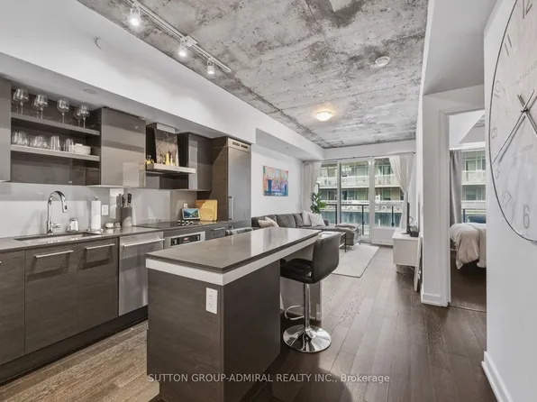 1030 King St W #921, Toronto, ON M6K 0B4