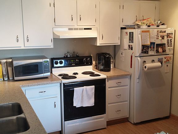 4th image of 425 Walnut Creek Ln Unit 1609