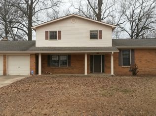 8002 Craigmont Rd SW, Huntsville, AL 35802