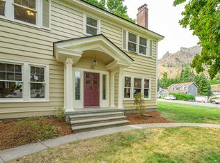1109 Crawford Ave, Wenatchee, WA 98801