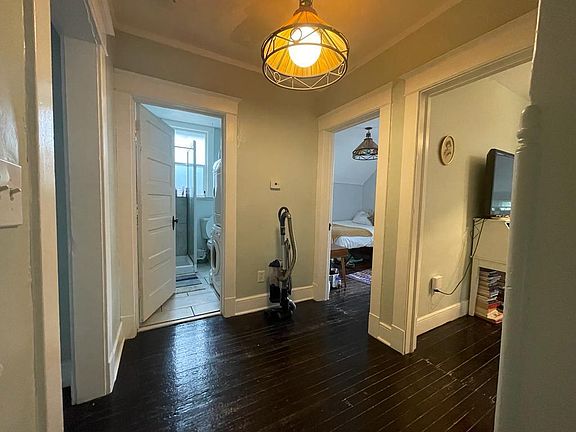 4th image of 101 E 4th Ave Floor 2