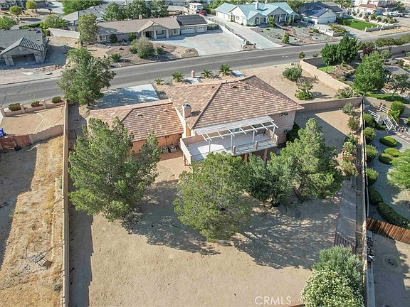5th image of 18633 Kamana Rd
