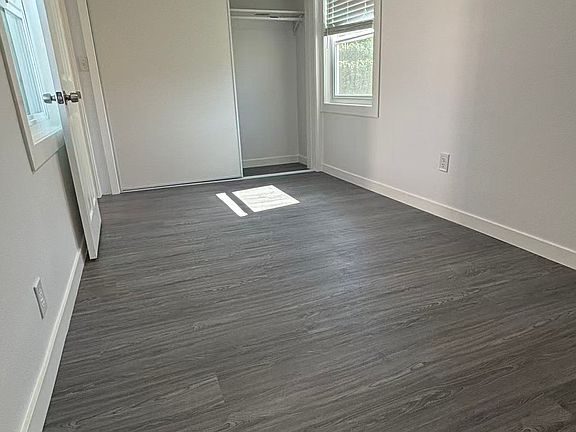 5th image of 615 1/2 S Marguerita Ave