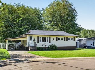 142 Athabaska Ave, Riverview, NB E1B 2T1