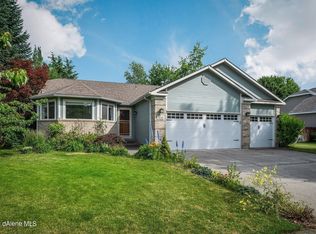 5830 N Toulon Dr, Coeur D Alene, ID 83815