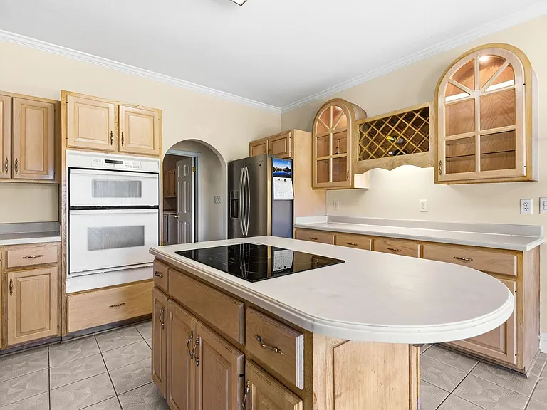 83 Lake Lorraine Cir — Photo 30