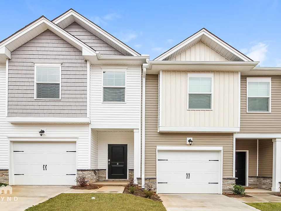 3 Crestwind Dr
