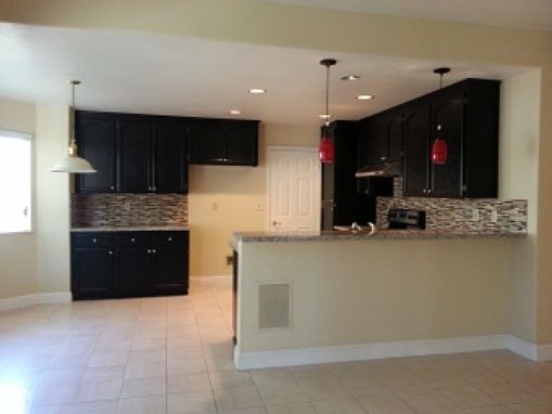 3rd image of 635 Eaker Ct