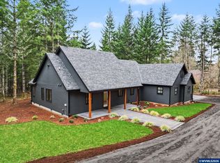 19850 Winters Hill Rd, Silverton, OR 97381